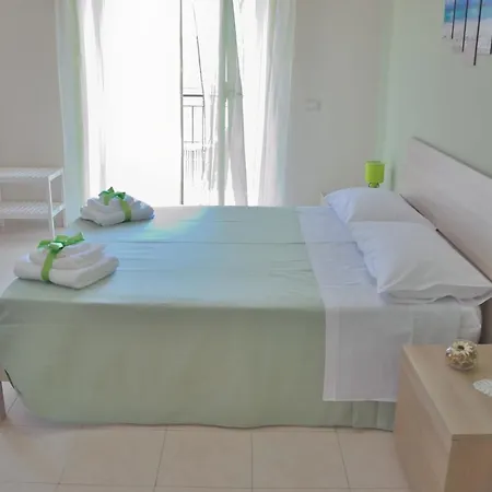 Al Sole Di Sicilia Bed & Breakfast