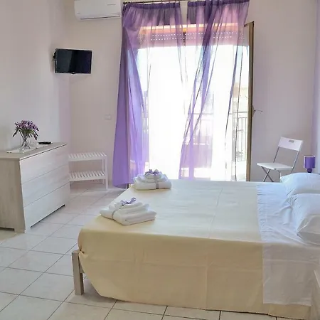 Al Sole Di Sicilia Bed & Breakfast Giardini Naxos